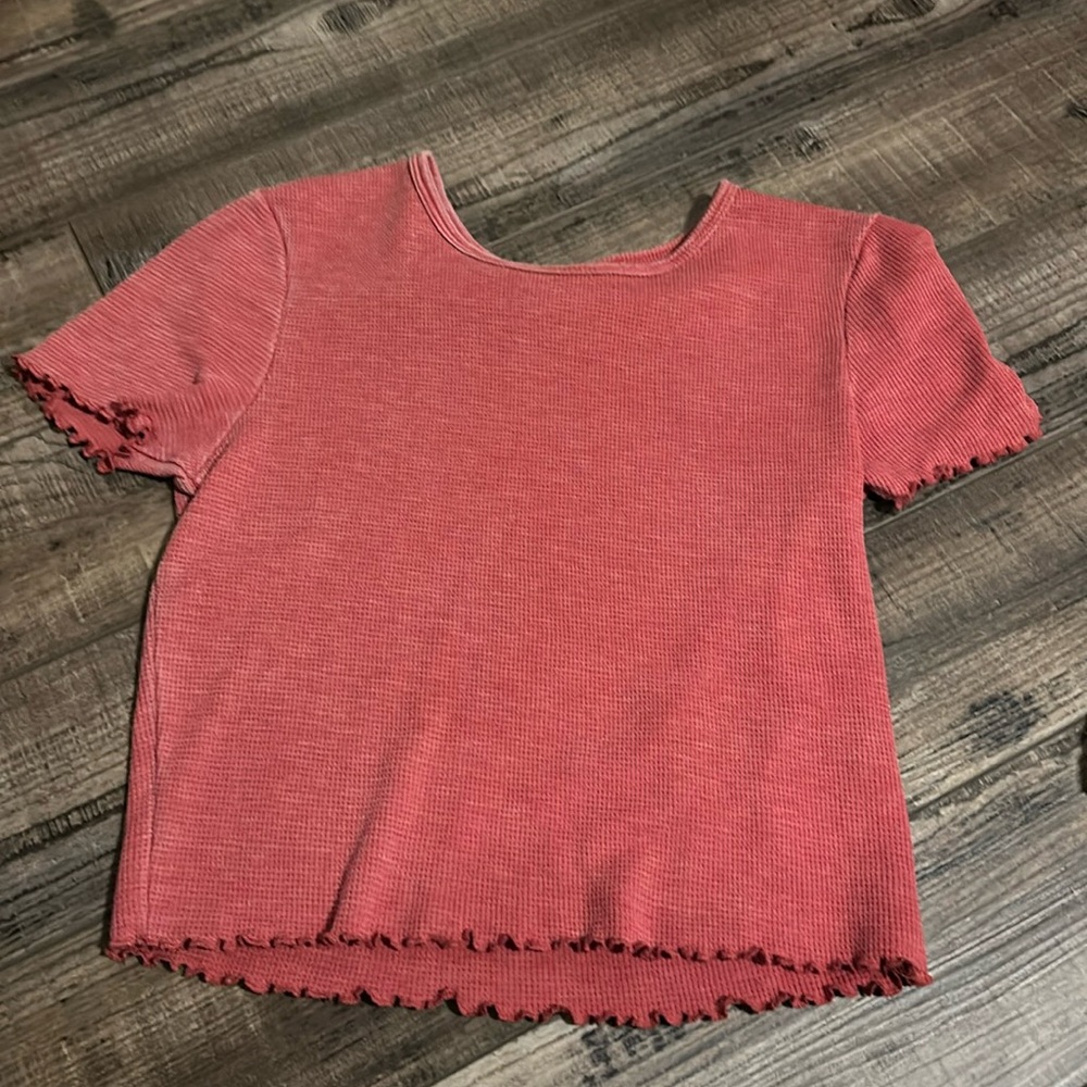 Red American eagle crop top never worn. No tags.